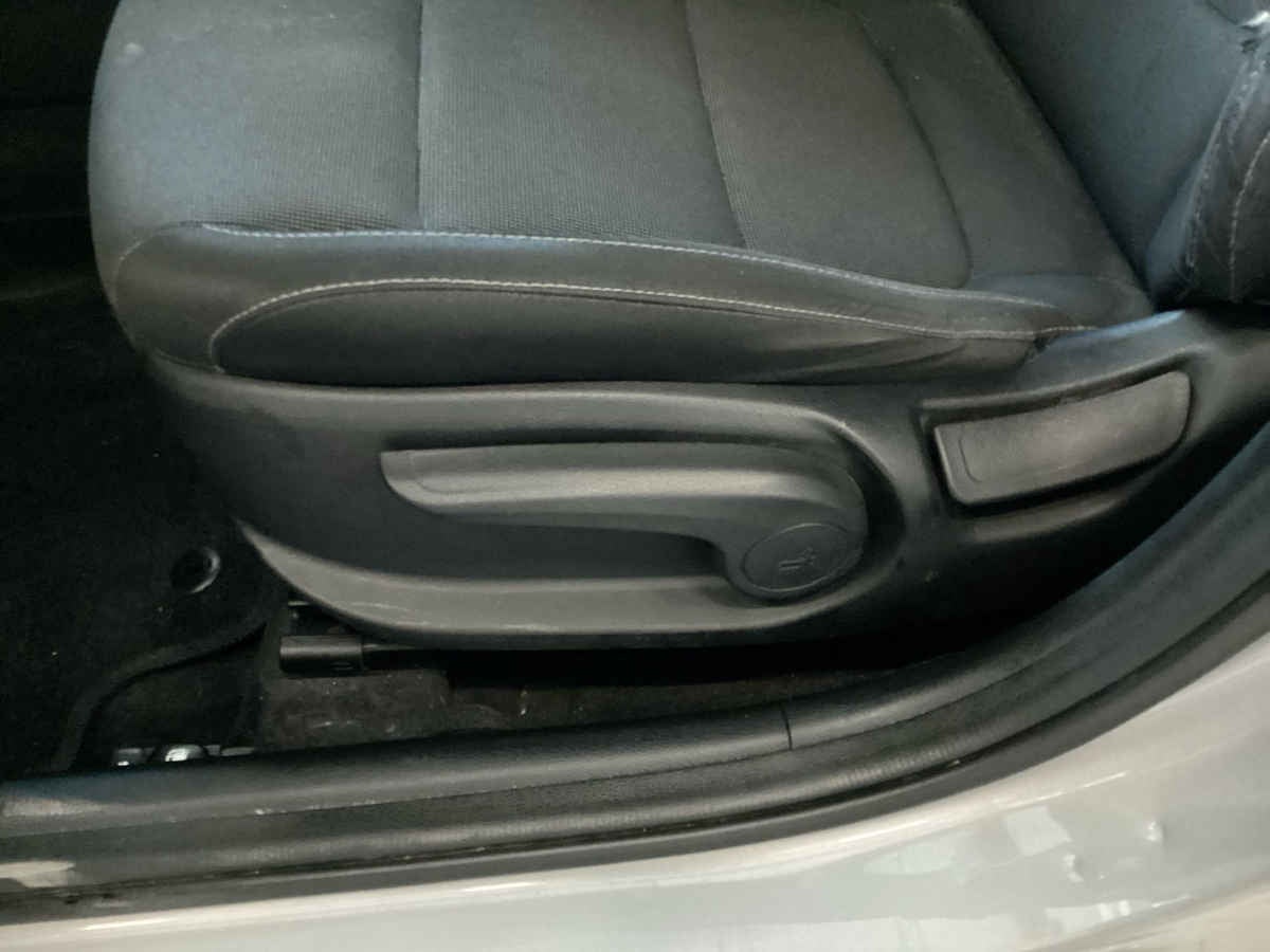2023 Kia KIA RIO SEDAN 4p LX L4/1.6 Man