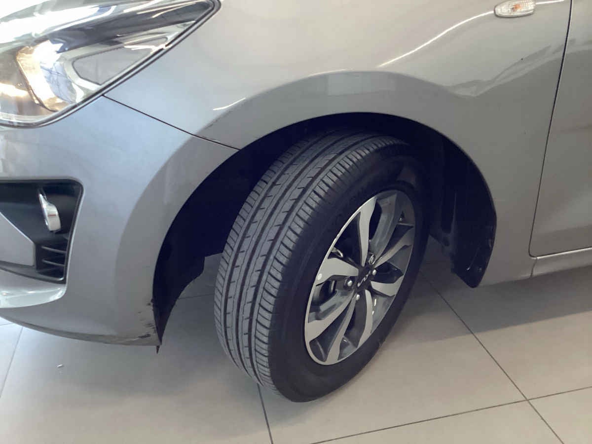 2023 Kia KIA RIO SEDAN 4p LX L4/1.6 Man
