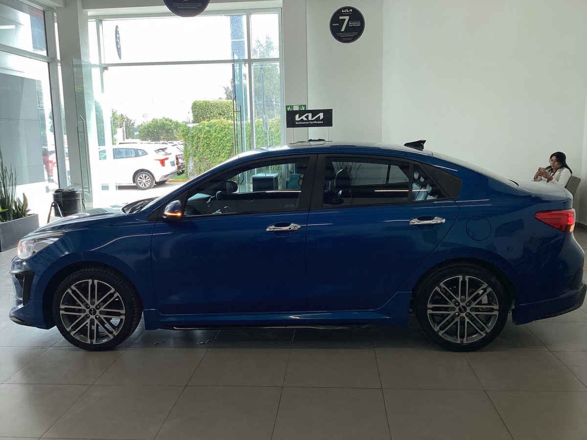 2023 Kia KIA RIO SEDAN 4p S Pack L4/1.6 Aut