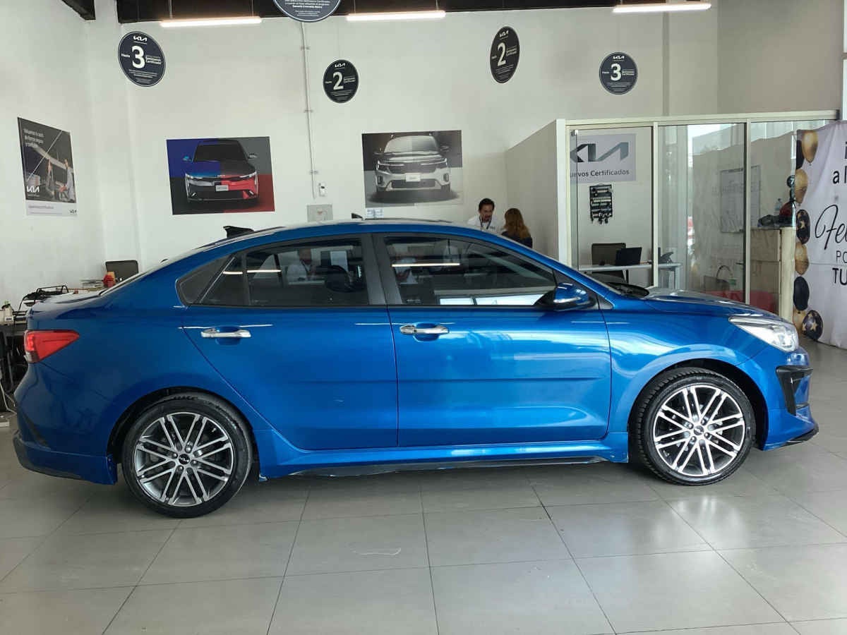 2023 Kia KIA RIO SEDAN 4p S Pack L4/1.6 Aut