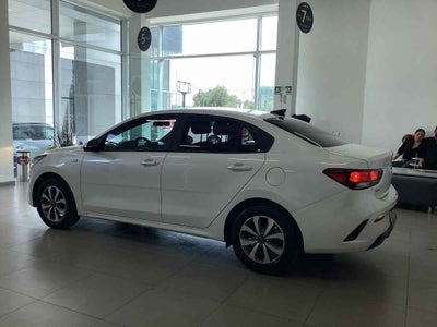 2023 Kia KIA RIO SEDAN 4p LX L4/1.6 Man