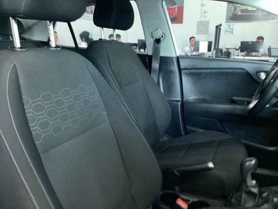 2023 Kia KIA RIO SEDAN 4p LX L4/1.6 Man