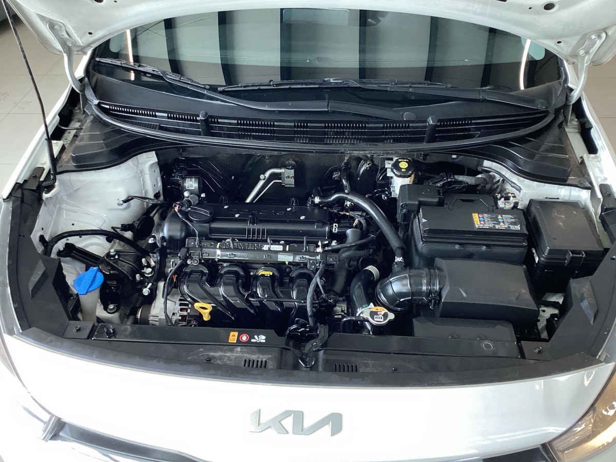 2023 Kia KIA RIO SEDAN 4p LX L4/1.6 Man