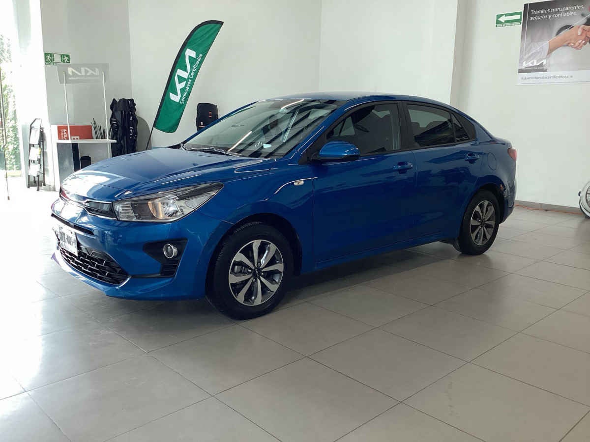 2023 Kia KIA RIO SEDAN 4p LX L4/1.6 Aut