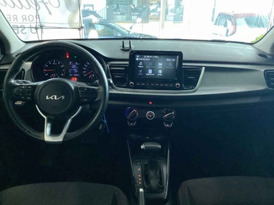 2023 Kia KIA RIO SEDAN 4p LX L4/1.6 Aut