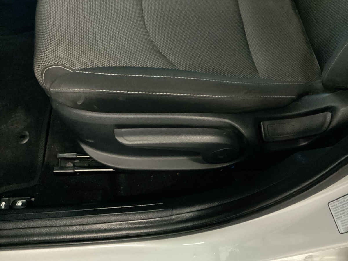 2024 Kia FORTE SEDAN 4p LX L4/2.0 Aut