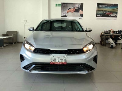 2024 Kia FORTE SEDAN 4p LX L4/2.0 Aut