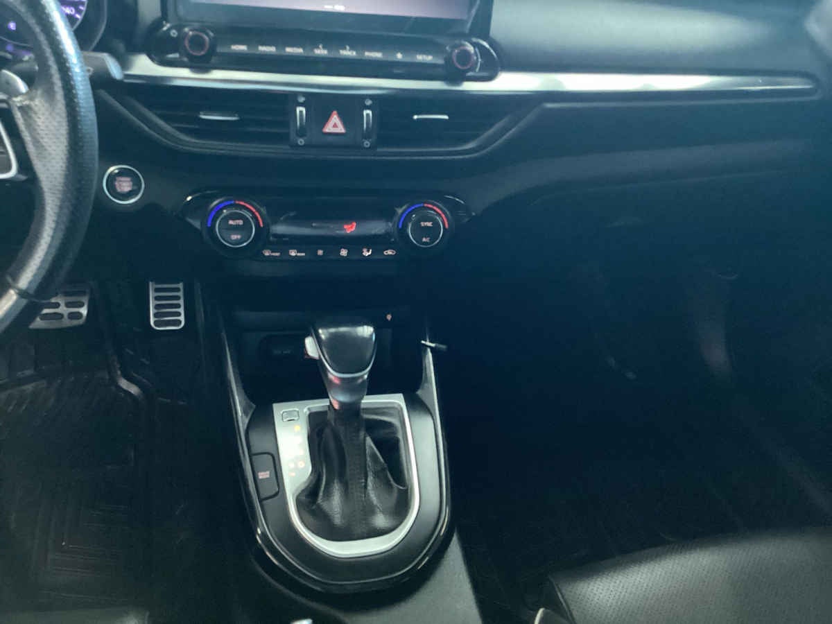 2021 Kia FORTE SEDAN 4p GT Line L4/2.0 Aut