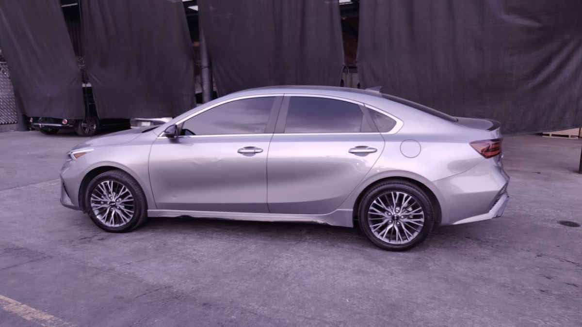 2023 Kia FORTE SEDAN 4p GT Line L4/2.0 Aut