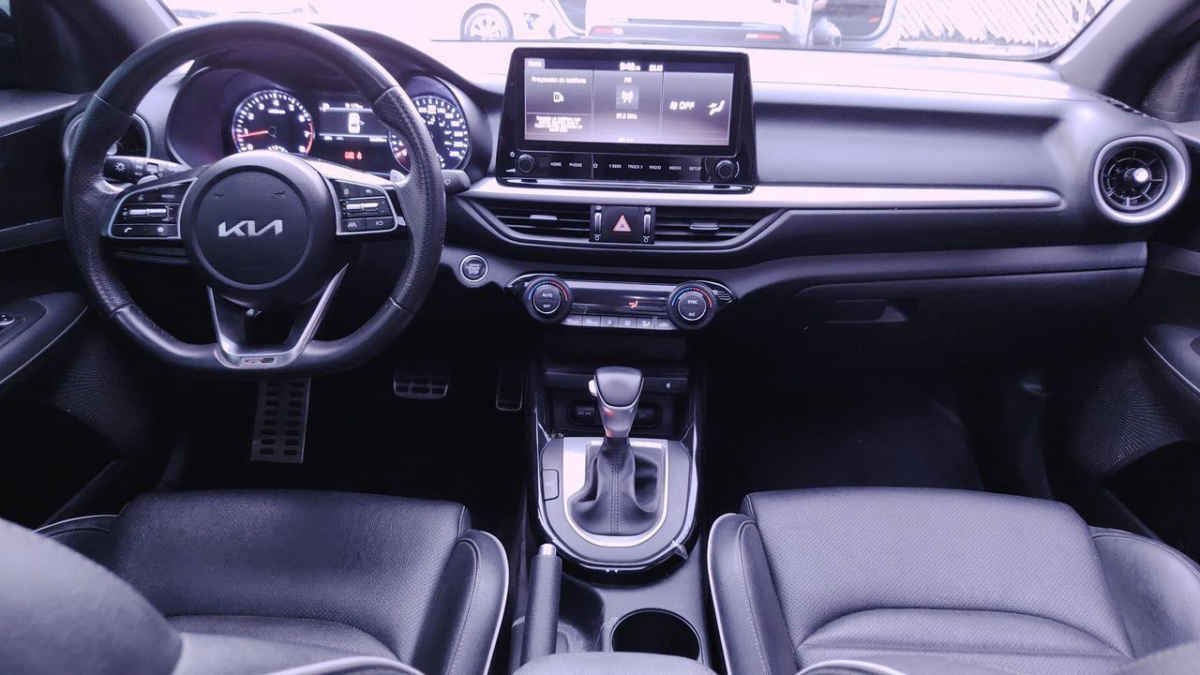 2023 Kia FORTE SEDAN 4p GT Line L4/2.0 Aut