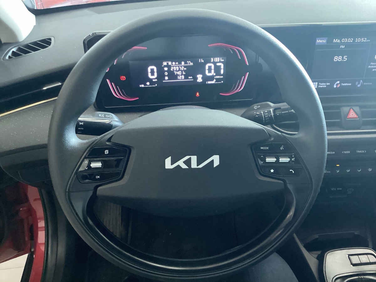 2024 Kia K3 4p LX L4/1.6 Man