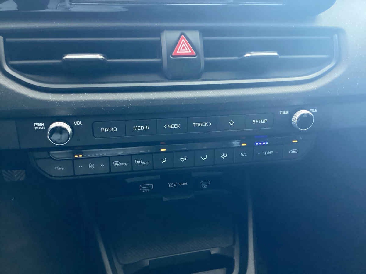 2024 Kia K3 4p LX L4/1.6 Man