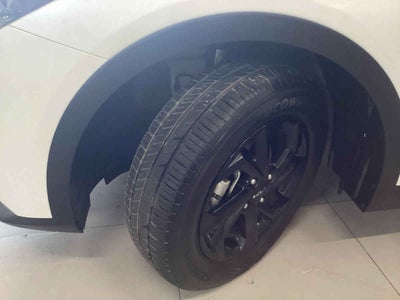 2027 Kia K3 4p LX L4/1.6 Aut