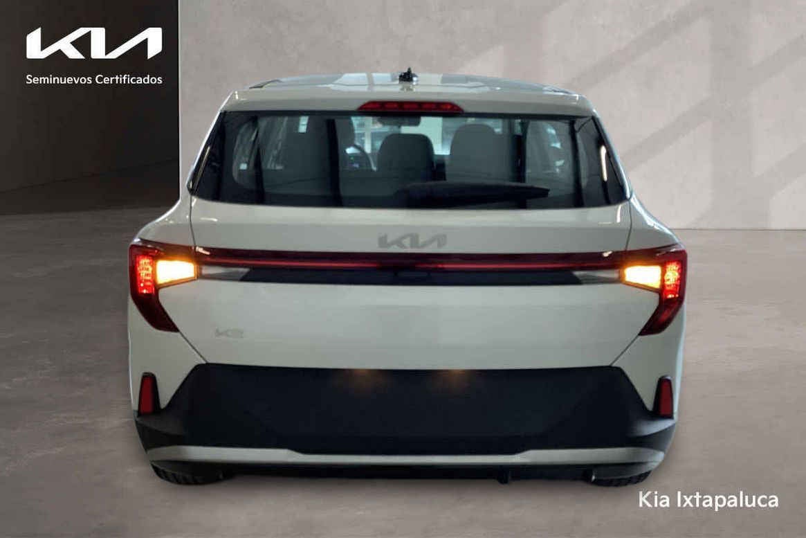 2027 Kia K3 5p EX L4/1.6 Aut