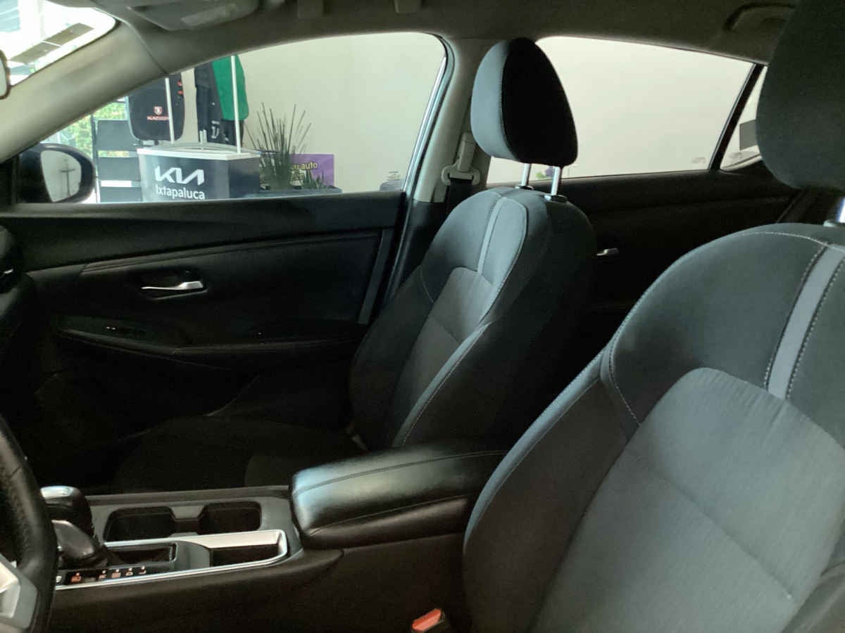 2020 Nissan Sentra 4p Advance L4/2.0 Aut