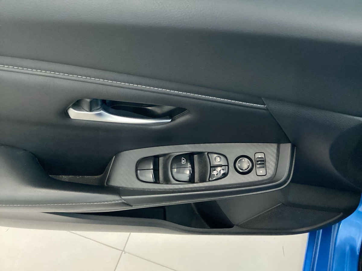 2021 Nissan Sentra 4p Advance L4/2.0 Man