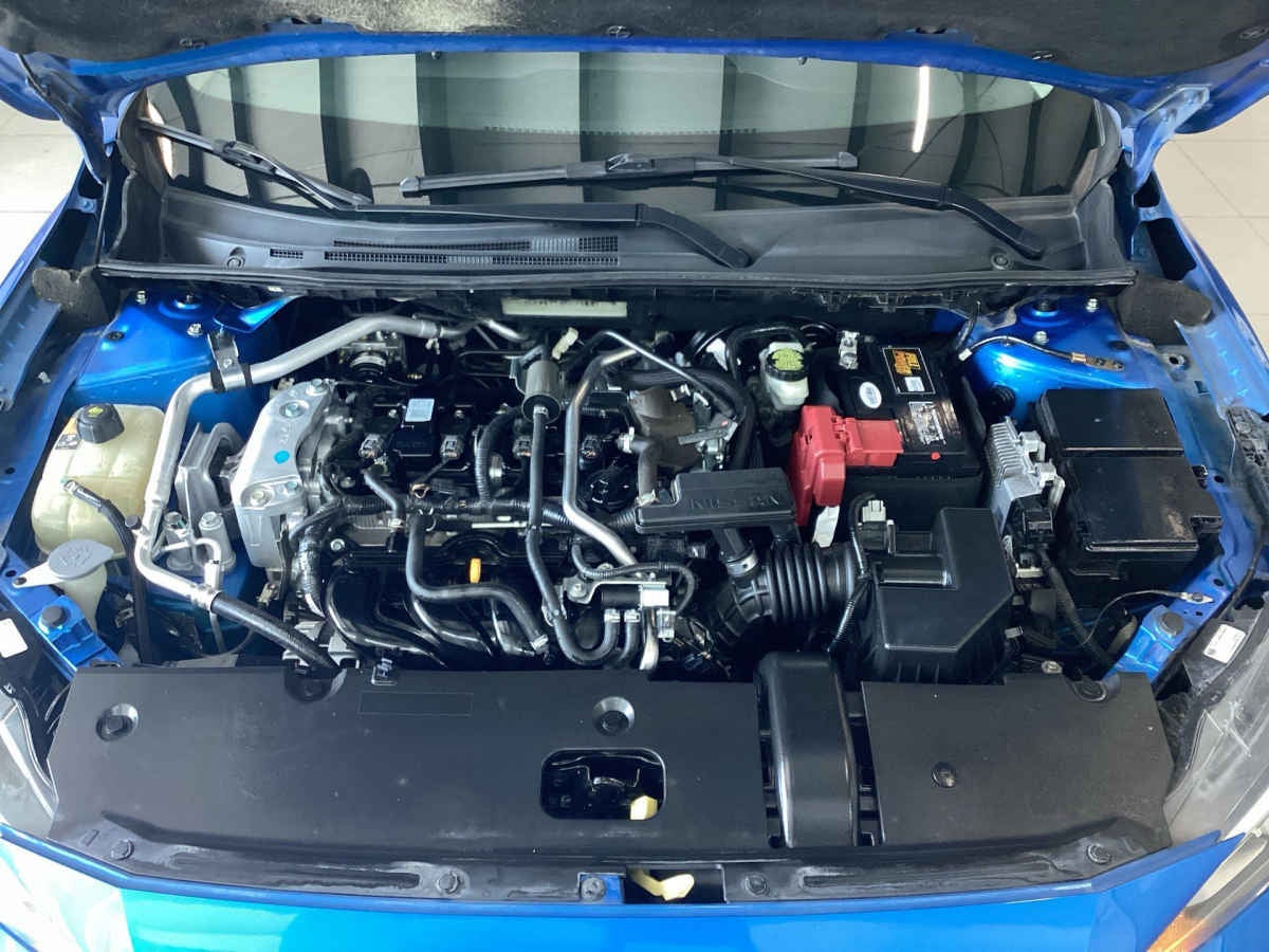2021 Nissan Sentra 4p Advance L4/2.0 Man