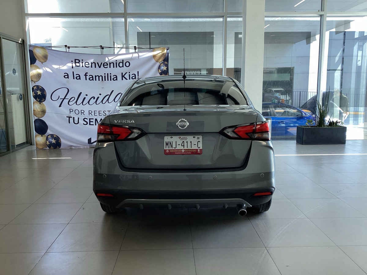 2020 Nissan Versa 4p Sense L4/1.6 Man