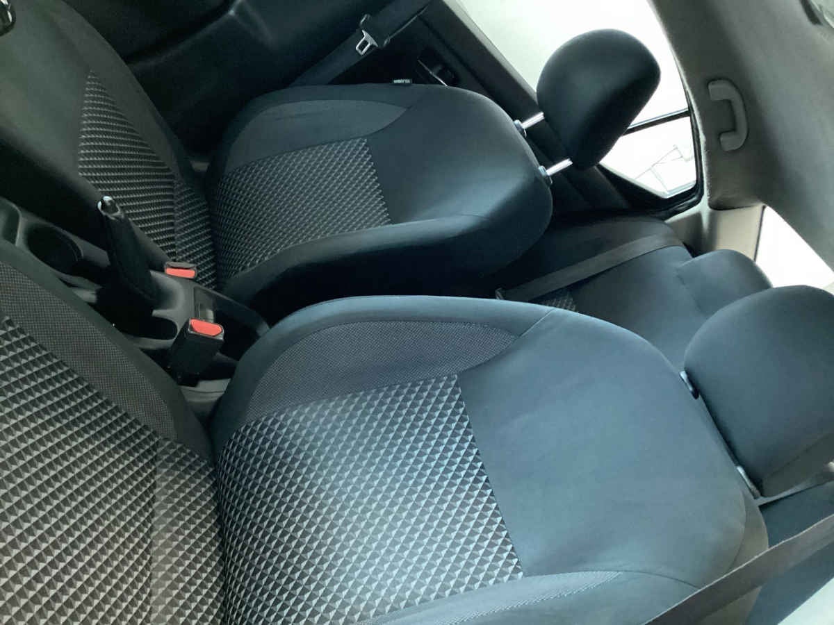 2020 Nissan Versa 4p Sense L4/1.6 Man