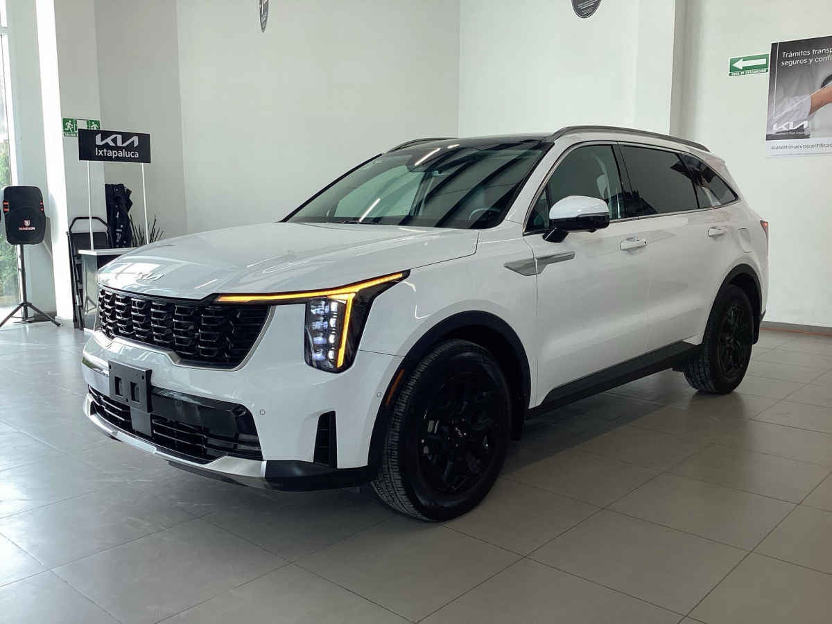 2026 Kia Sorento 5p SXL L4/2.5/T Aut