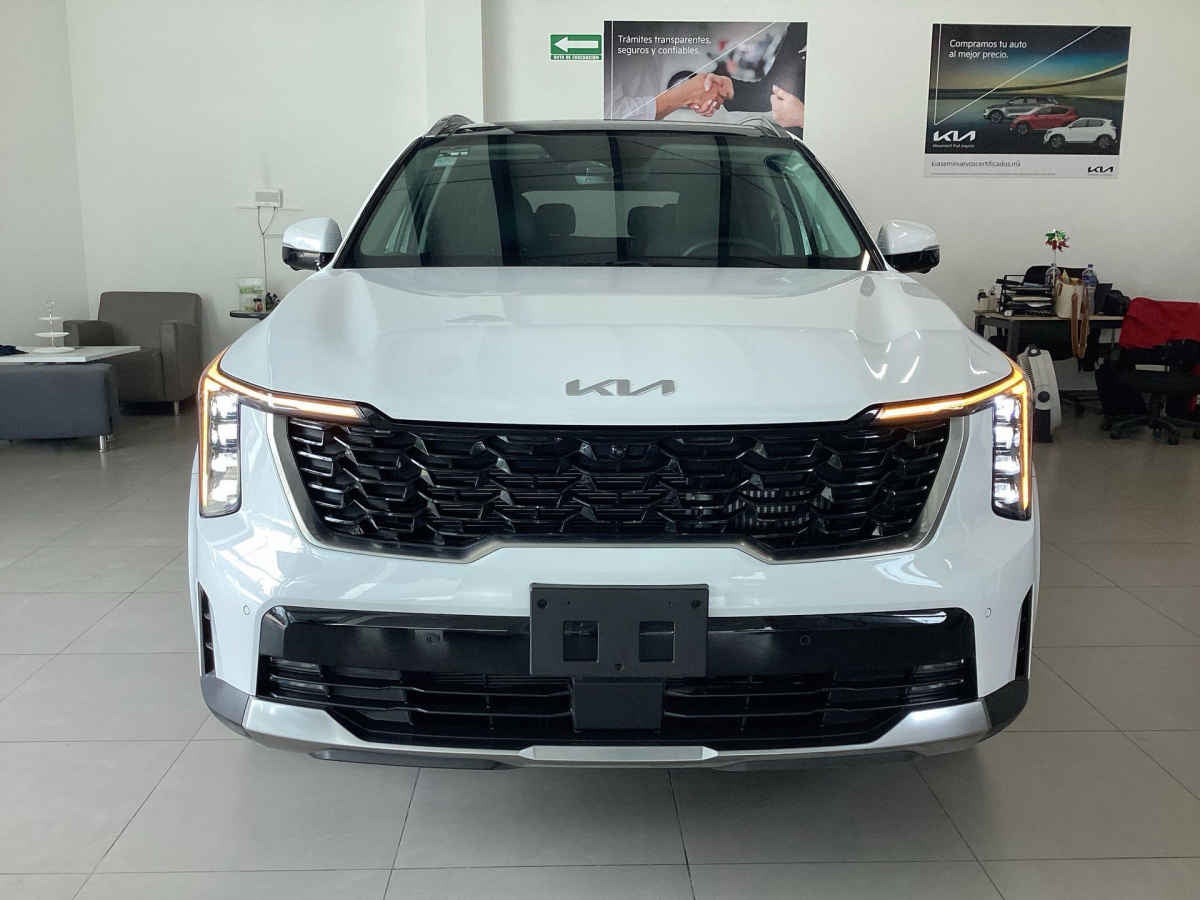 2026 Kia Sorento 5p SXL L4/2.5/T Aut