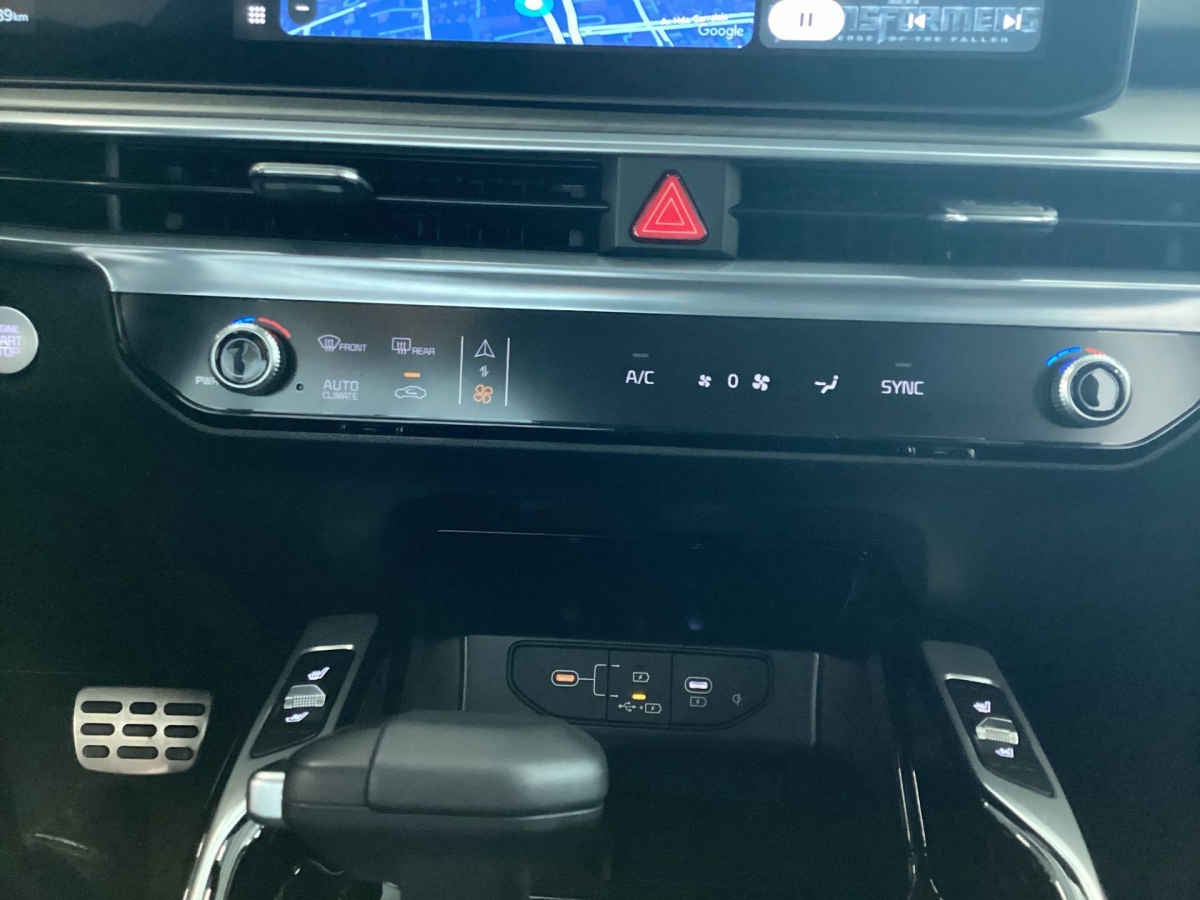2026 Kia Sorento 5p SXL L4/2.5/T Aut