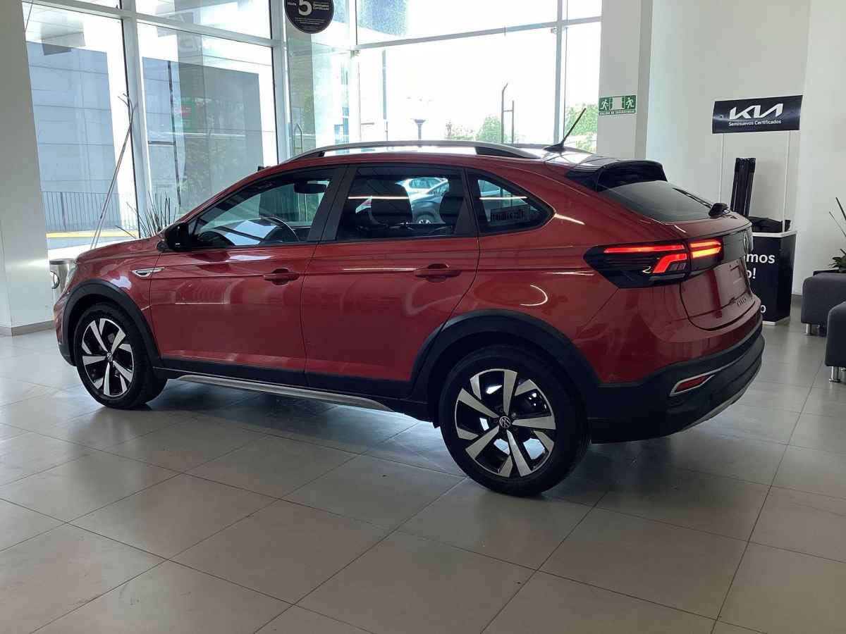 2023 Volkswagen Nivus 5p Highline L3/1.0/T Aut