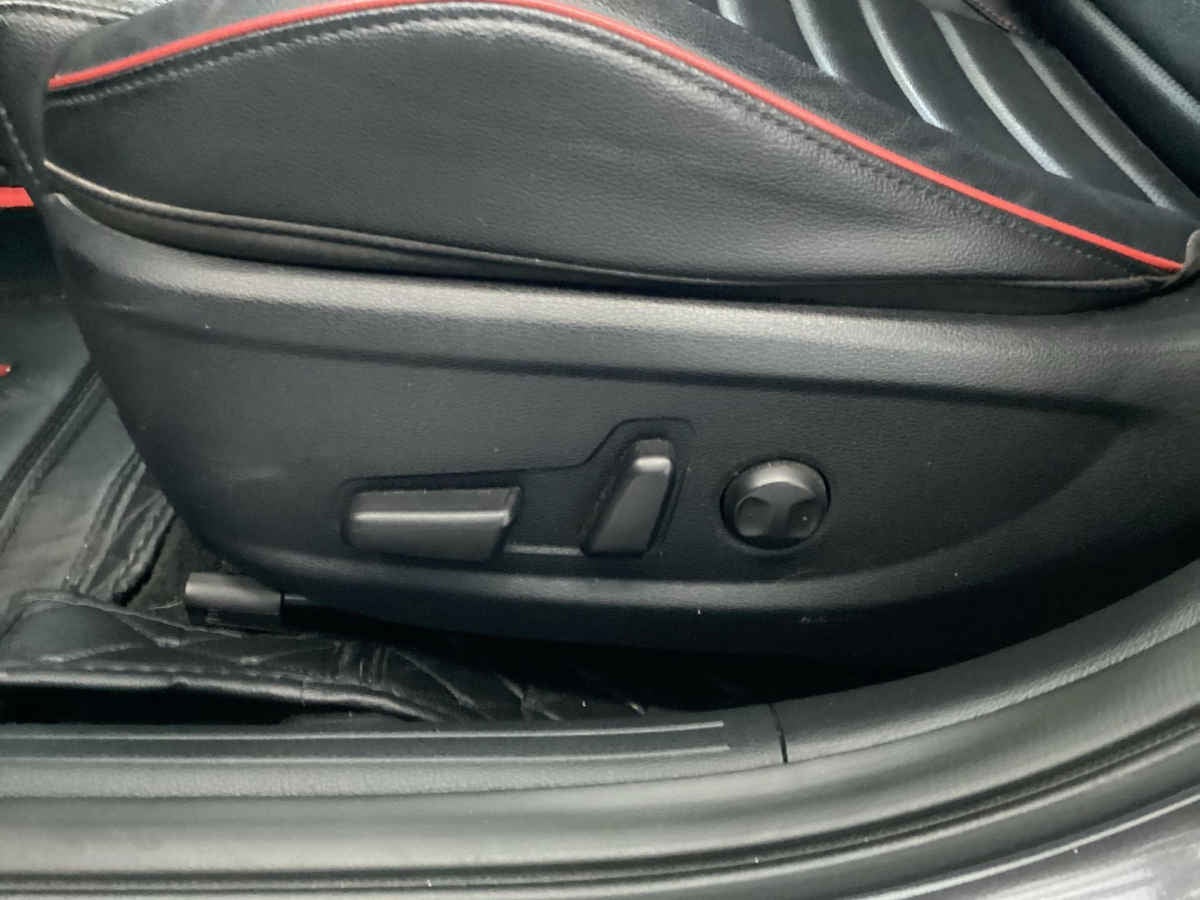 2023 Kia FORTE HB 5p GT L4/1.6/T Aut