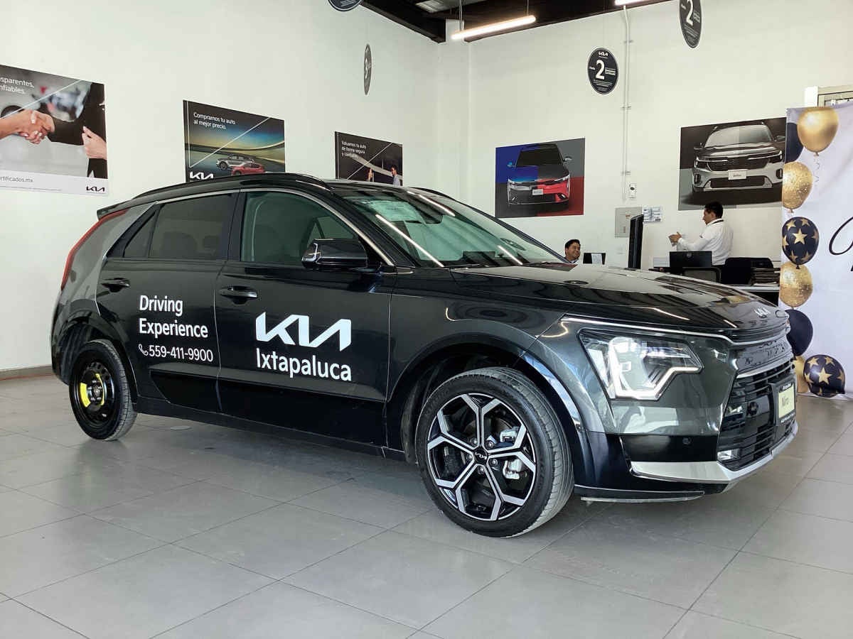 2025 Kia Niro 5p EX L4/1.6 HEV Aut