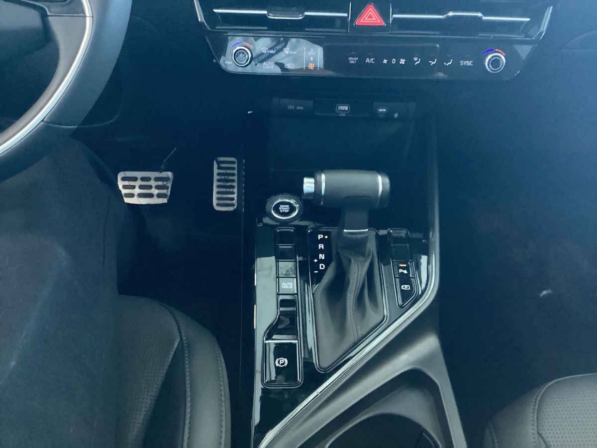 2026 Kia Niro 5p EX L4/1.6 HEV Aut