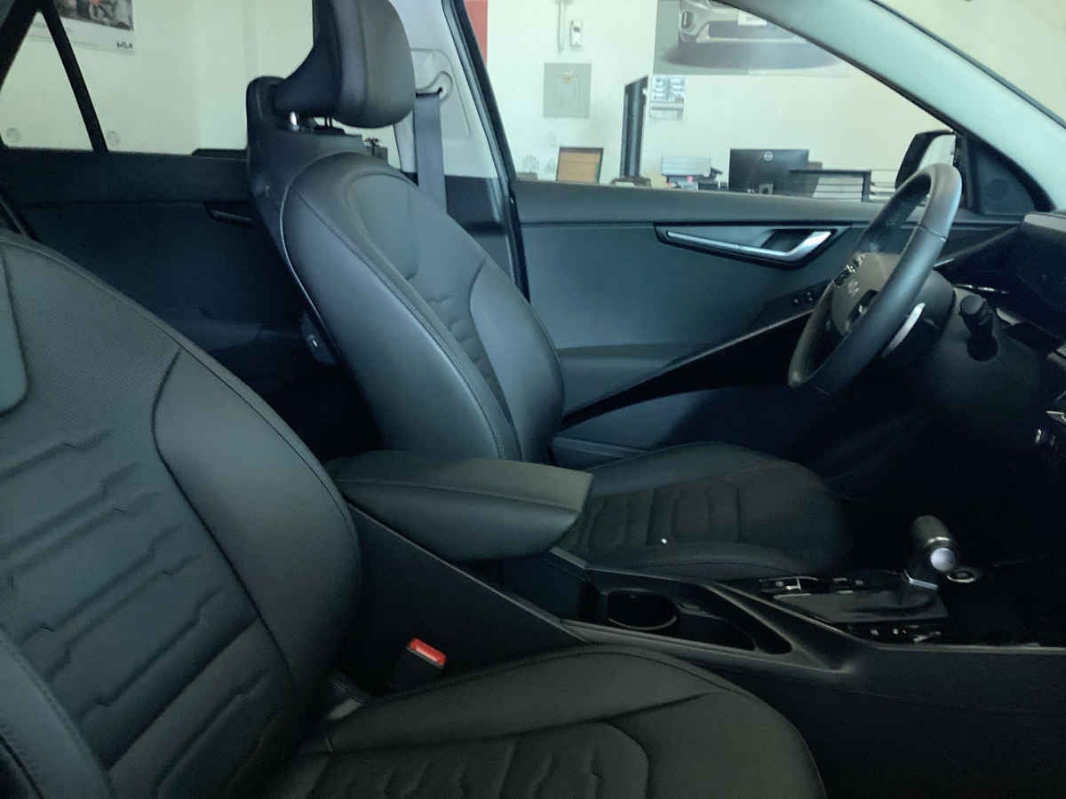 2026 Kia Niro 5p EX L4/1.6 HEV Aut