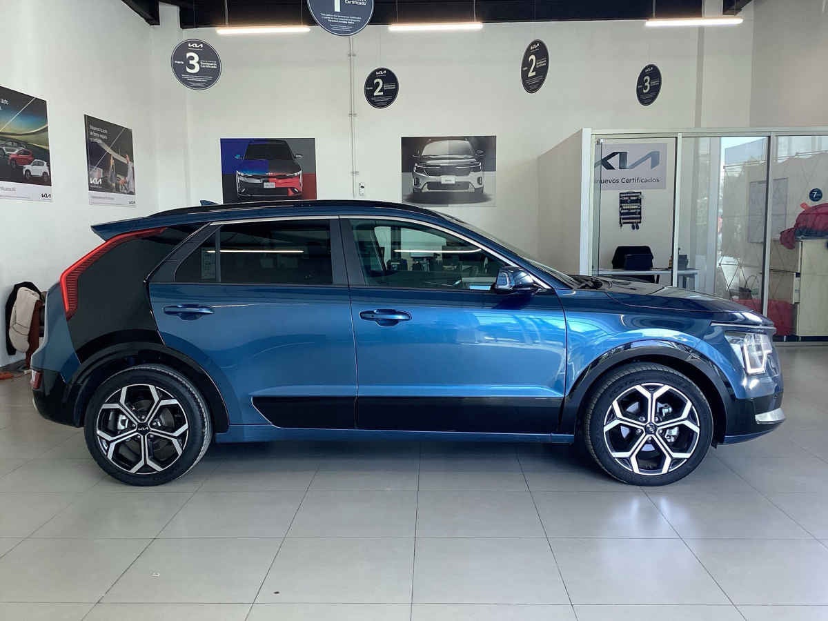 2026 Kia Niro 5p EX L4/1.6 HEV Aut