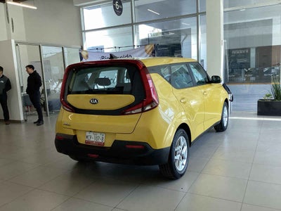 2020 Kia Soul 5p LX 1.6l 121 HP TM6 RA-16"
