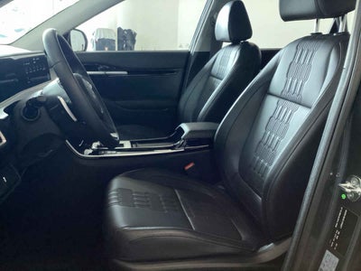 2025 Kia SELTOS 5p SXL L4/1.4/T Aut