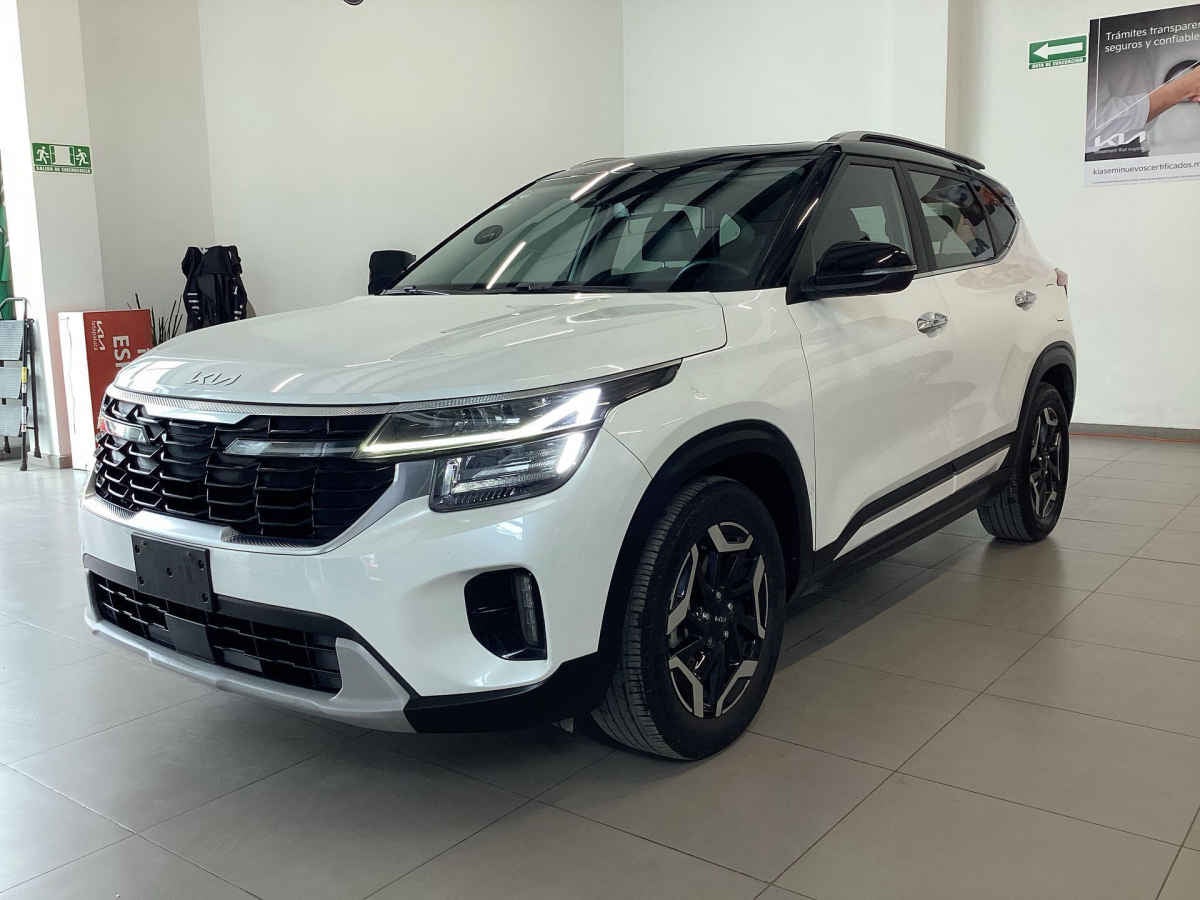 2024 Kia SELTOS 5p SXL L4/1.4/T Aut