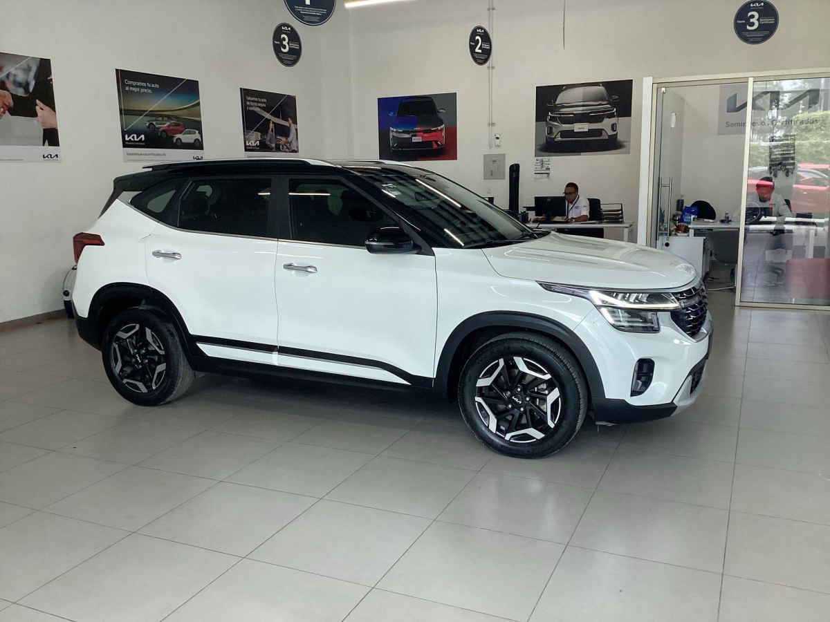 2024 Kia SELTOS 5p SXL L4/1.4/T Aut