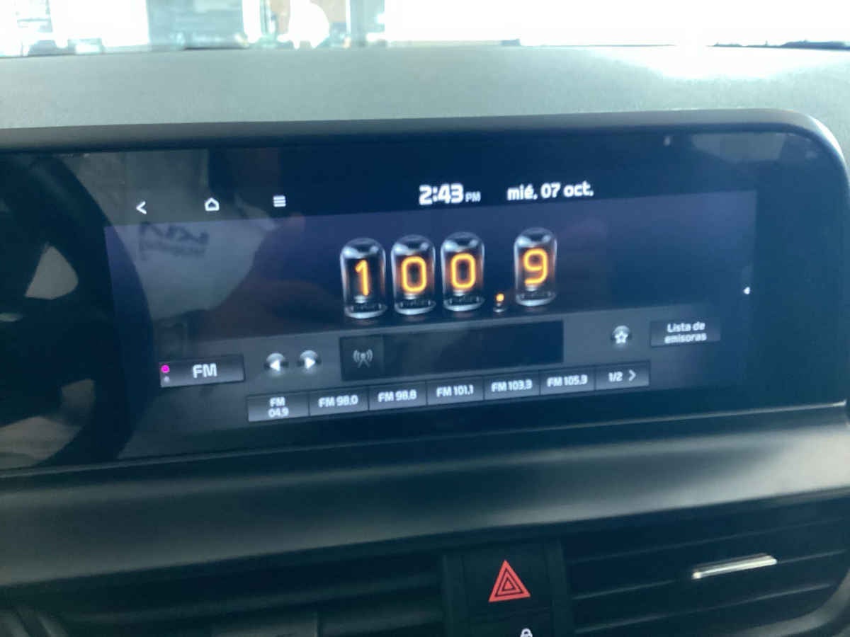 2024 Kia SELTOS 5p SXL L4/1.4/T Aut