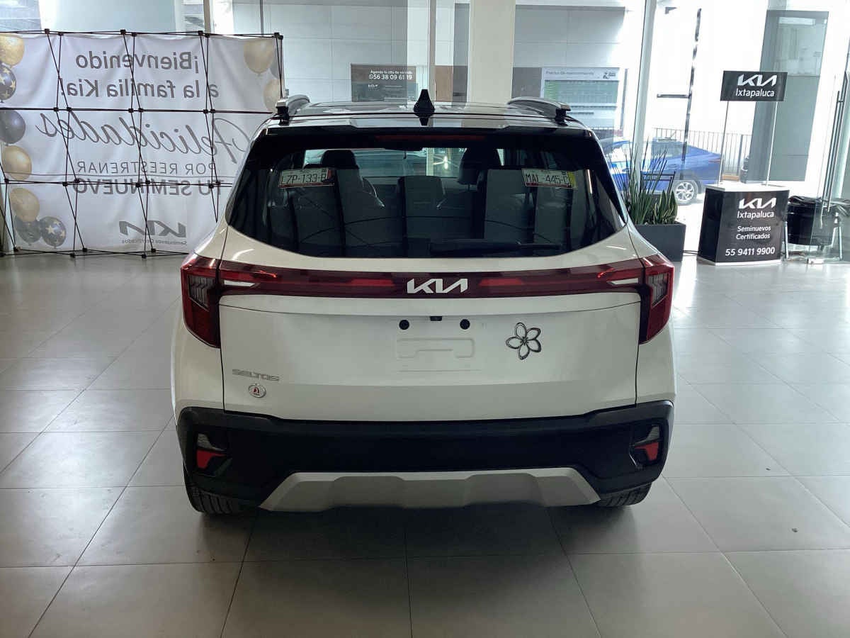 2024 Kia SELTOS 5p SXL L4/1.4/T Aut