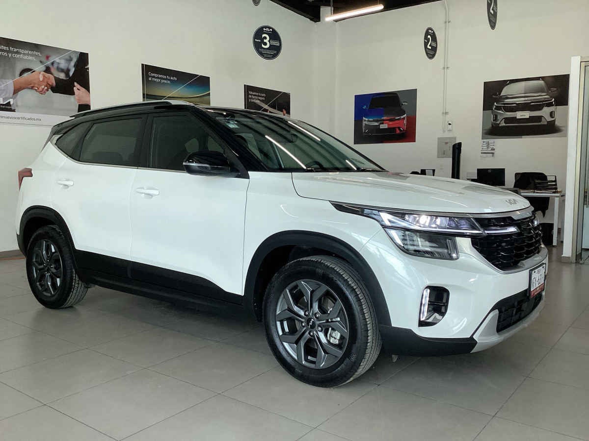 2026 Kia SELTOS 5p EX Pack L4/1.5 Aut