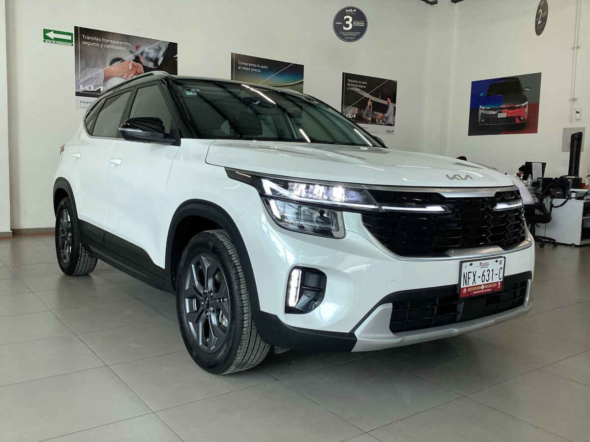 2026 Kia SELTOS 5p EX Pack L4/1.5 Aut