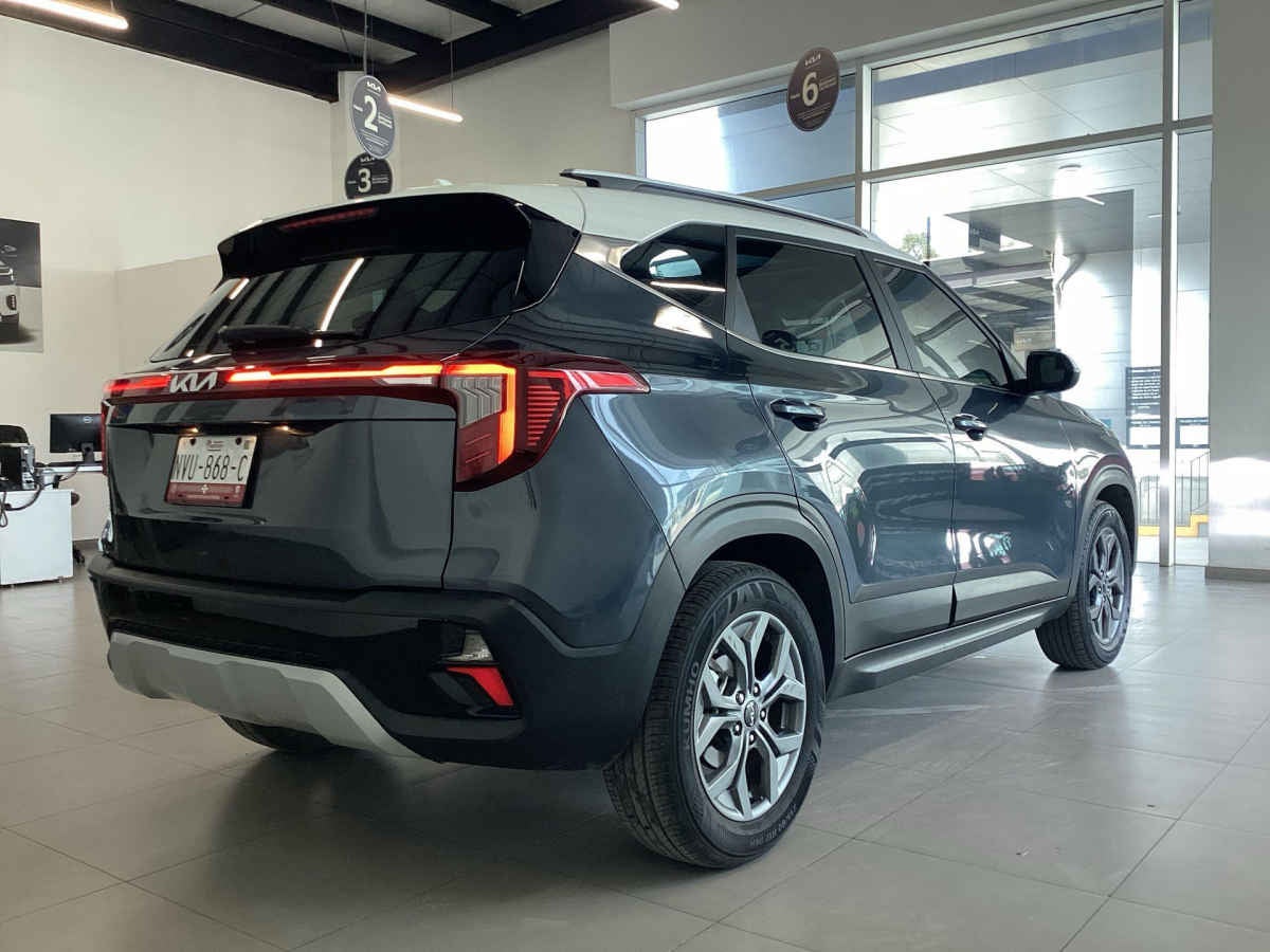 2026 Kia SELTOS 5p EX Pack L4/1.5 Aut