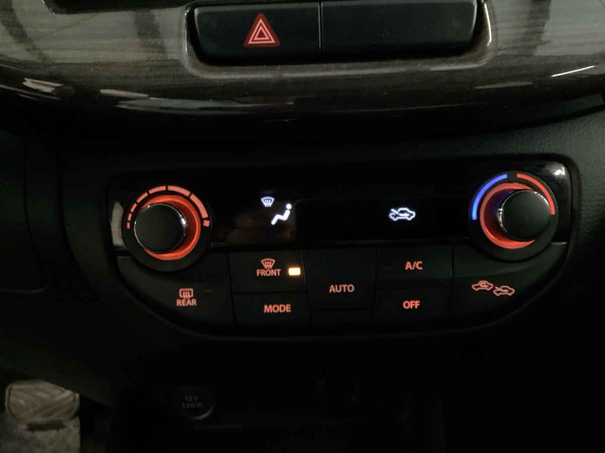 2024 Suzuki Ertiga 5p Boostergreen GLX HEV L4/1.5 Aut.