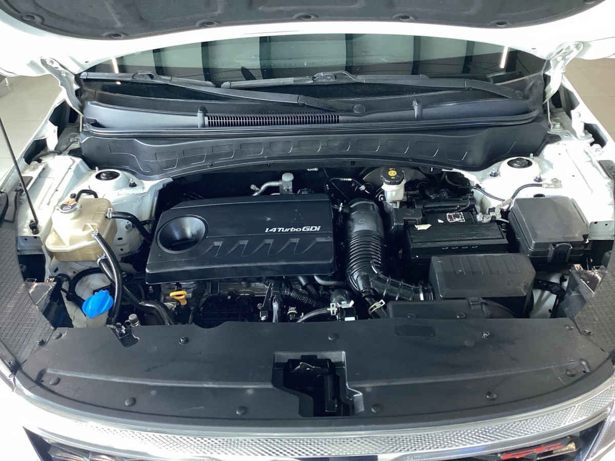 2023 Kia SELTOS 5p GT Line L4/1.4/T Aut