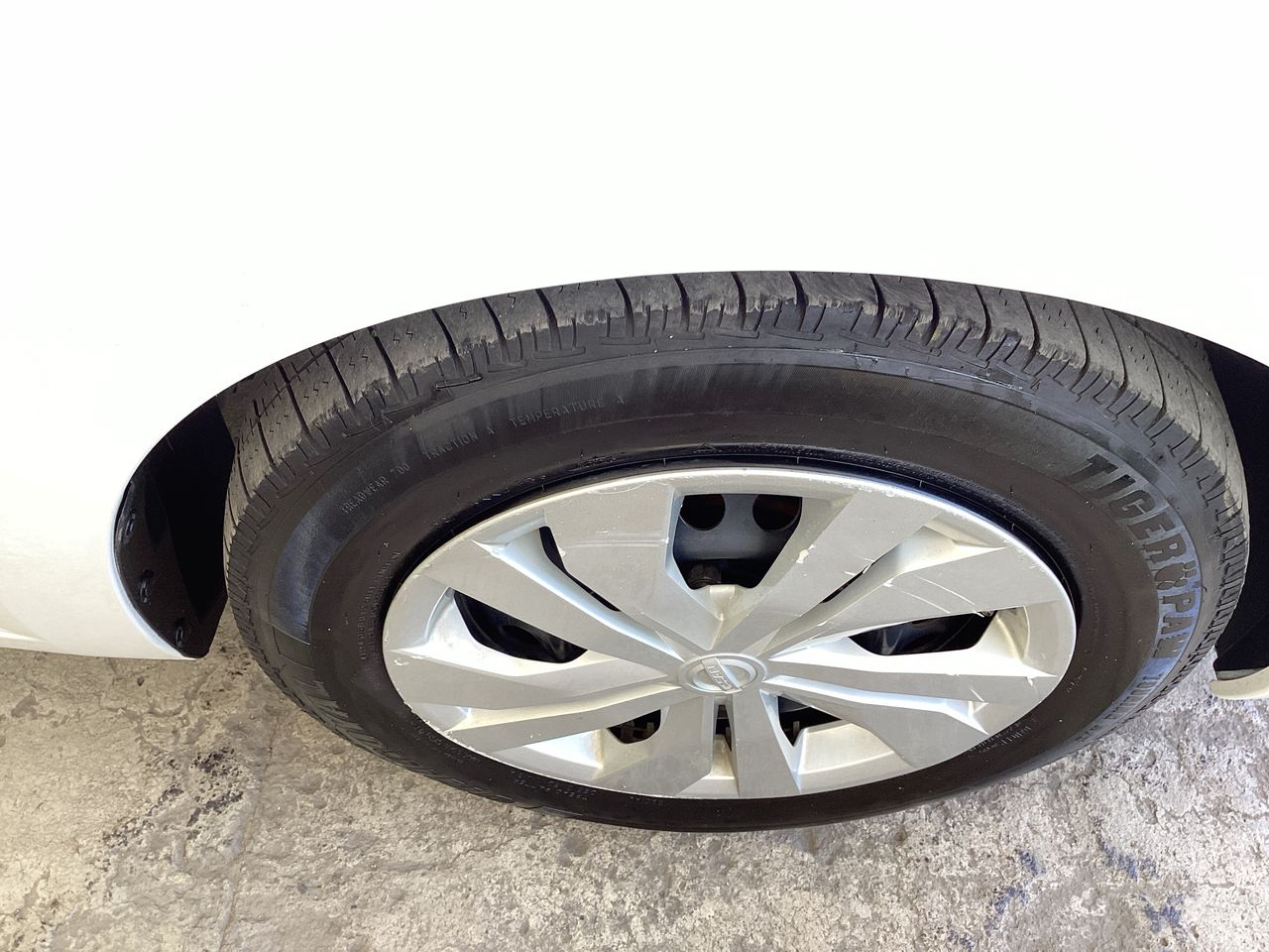 2024 Nissan Versa 1.6 Sense At