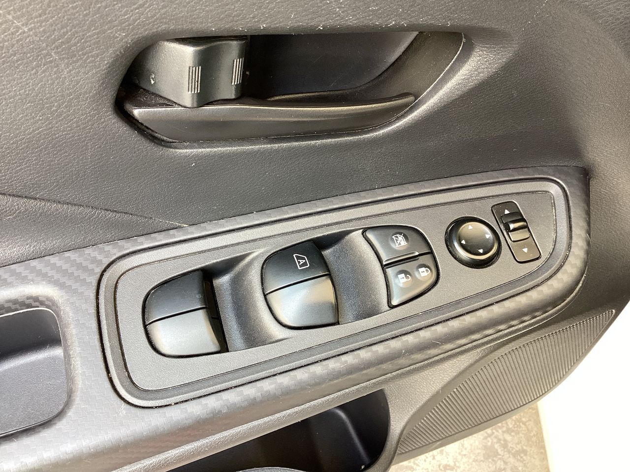 2024 Nissan Versa 1.6 Sense At