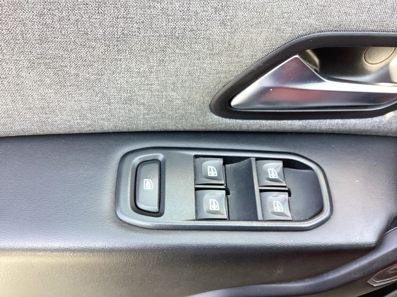 2023 Renault Duster 1.3 Iconic At