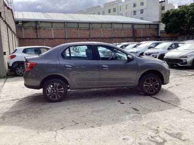 2024 Renault Logan 1.6 Intens At