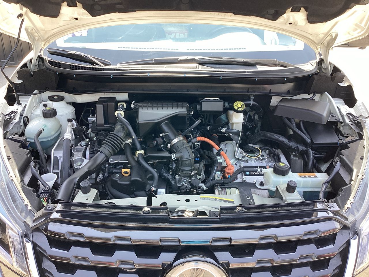 2024 Nissan Kicks E-Power Platinum At