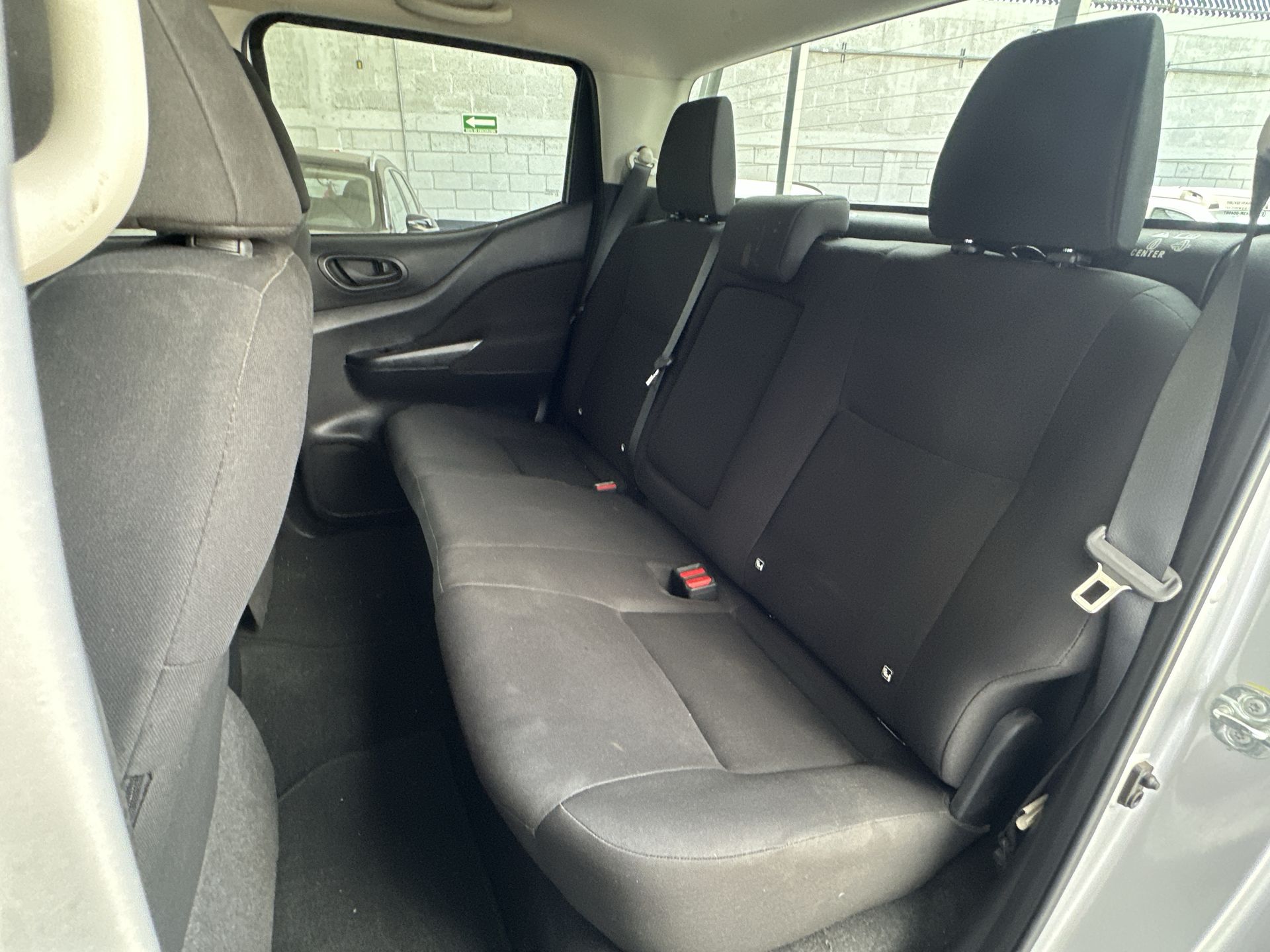 2024 Nissan Frontier 2.5 Se Mt