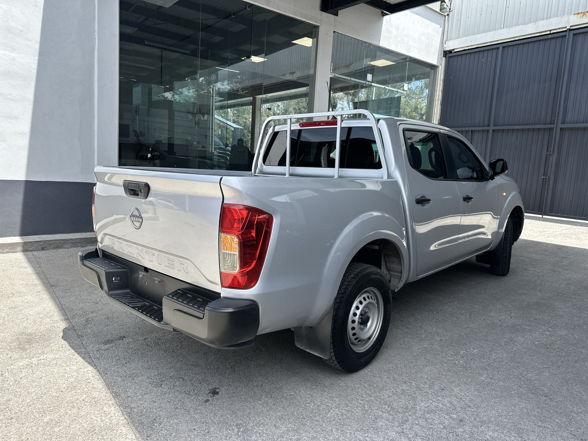 2024 Nissan Frontier 2.5 Se Mt